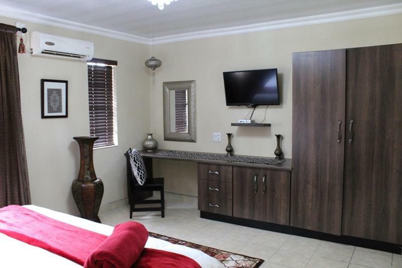 El Gran Chaparral Guest House Pretoria-Noord Exterior foto